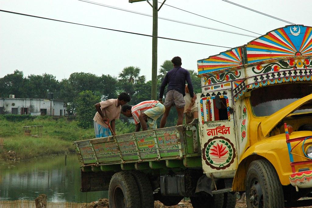 Dhaka's elite enclaves, Purbachal's promise: what experts say about neighbourhood development